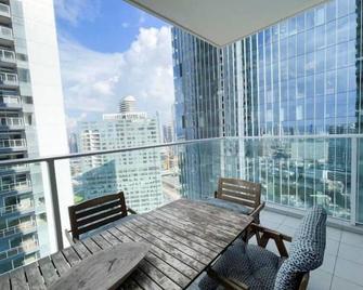 Midtown Tel Aviv Luxury Apartment - Tel Aviv - Balcó
