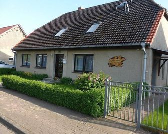 Ferienwohnung-Domsuehl - Domsühl - Будівля