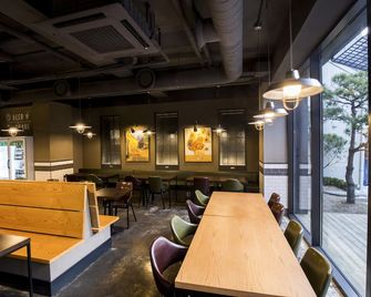 Grid Inn Hotel - סיאול - מסעדה