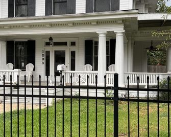 Renovated, Spacious, Historic. - Shreveport