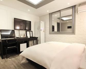 No.25 Hotel - Gwangju - Bedroom