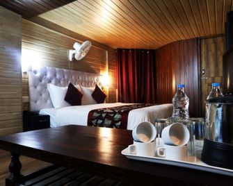 Hotel Moon- By Excellent Hospitality - Nainital - Habitación