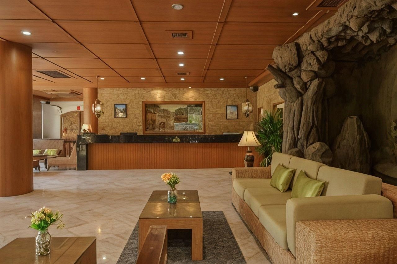 جولي سويتس آند سبا تافرا