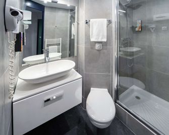 Sure Hotel by Best Western Rouvignies Valenciennes - Rouvignies - Ванна кімната