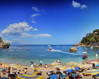 Villa Teresa B&B - Santa Teresa di Riva