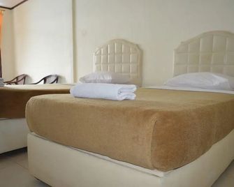 Hotel Maninjau Indah - Bukittinggi