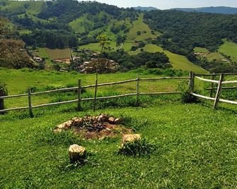 Pousada Mirante de Minas - Itapeva - Patio