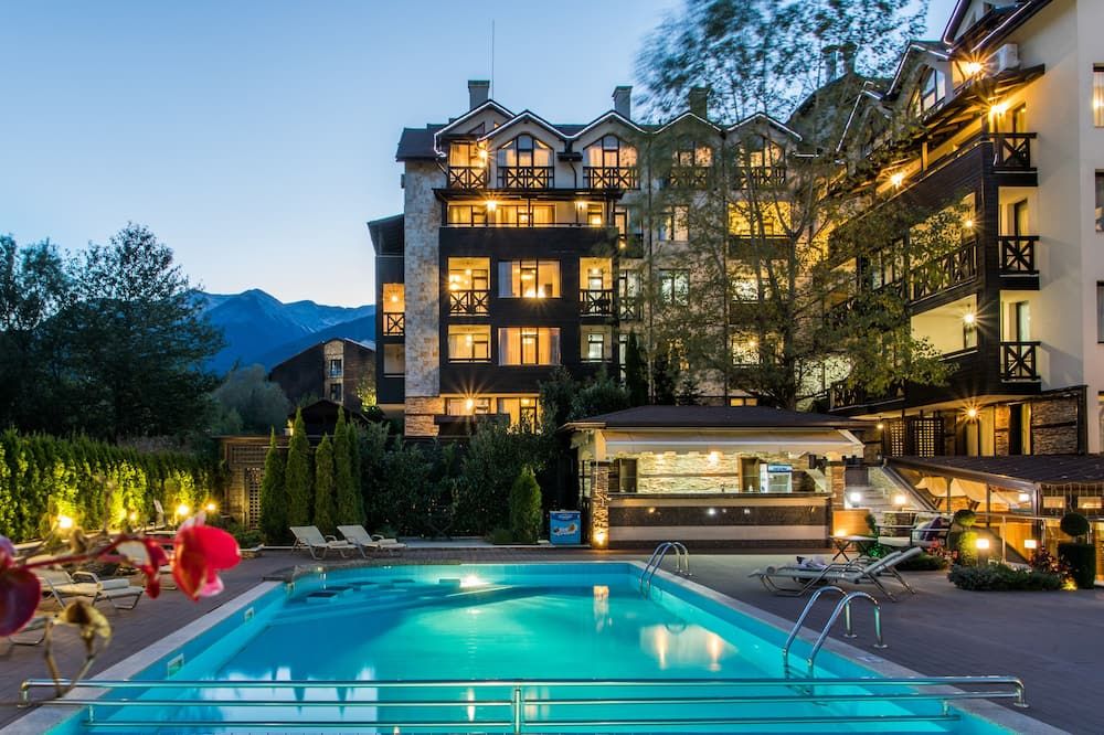 Premier Luxury Mountain Resort - בנסקו - בניין