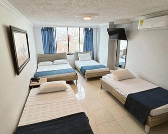 Hotel Plazuela Real - בוקאראמנגה - חדר שינה
