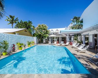Hotel Le Grand Bleu - Saint-Paul - Uima-allas