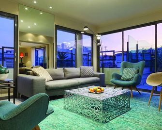 Nehô Suites Cannes Croisette - קאן - סלון