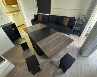 Midtown Hideaway 1 Br Nest - Reno - Dining room