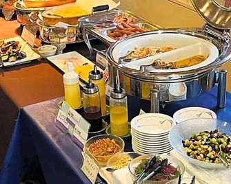 Yuzawa Royal Hotel - Yuzawa - Buffet