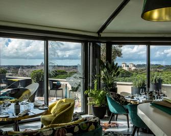 Sofitel Roma - Rome - Living room