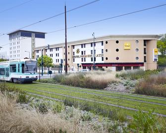 Première Classe Paris Ouest - Gennevilliers Barbanniers - Gennevilliers - Building