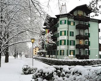 Residence Hotel Gasser - Bressanone/Brixen - בניין