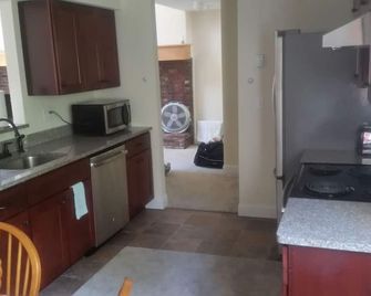 Brand New Woodland Pines Townhouse, NConway/Bartlett, 4 Bdr, Sleeps13+, 8+beds - Intervale - Kitchen