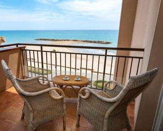 Apartment Sun and Beach by Interhome - Cunit - Balcón