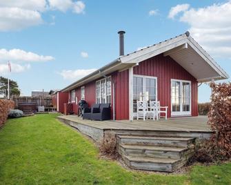 Awesome home in Fredericia with kitchen - Fredericia - Building