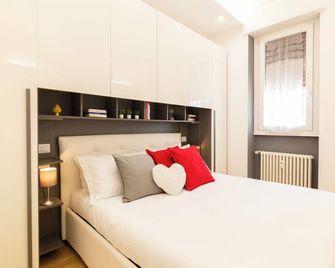 Monte Ceneri Suite - Milán - Habitación