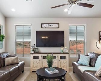 Its About Time - Washington - Living room