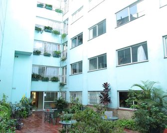 Hotel Luey - בואנוס איירס - בניין