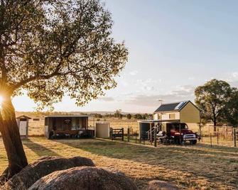 Tiny Truck at Ithaca - Mudgee's Most Unique Stay - Mudgee - Building