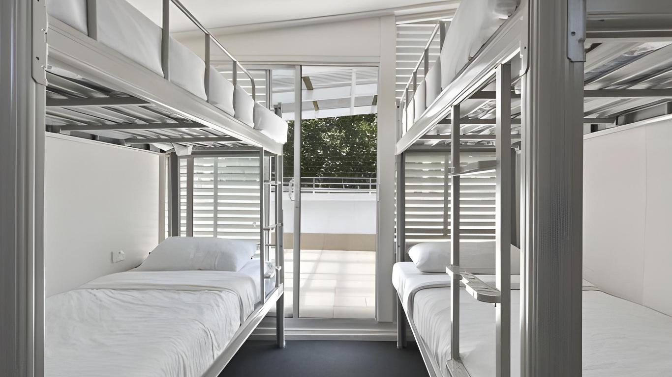 Urban Nomad - Potts Point (18 - 39 only)