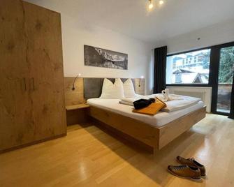 Absolute Active Mountain Resort - Kirchberg in Tirol - Schlafzimmer
