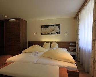 Hotel Edelweiss - Kaunertal - Bedroom