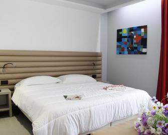 Casa Vacanze Fardella Centrale - Trapani - Bedroom