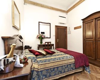 Hotel Alla Fava - Venesia - Kamar Tidur