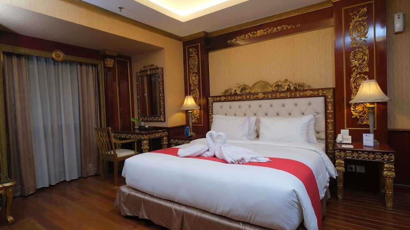 Grand Orchid Hotel