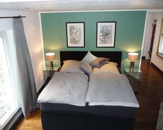 Landhaus Balu - fantastic half-timbered holiday home in Oberberg - Nümbrecht - Chambre