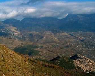 Albergo Meruo - Morano Calabro - Вигляд зовні