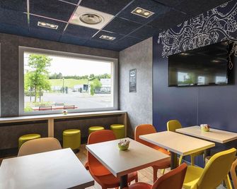 ibis budget Saint-Pourçain-sur-Sioule - Сен-Пурсен-сюр-Сіуль - Ресторан