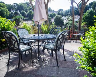 Harbour Heights Guest House - Torquay - Patio