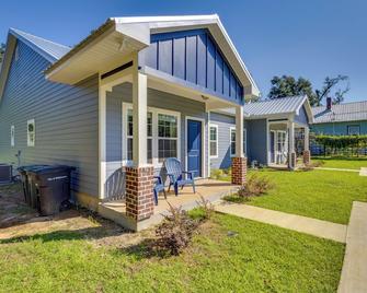 1 Mi to Florida State University Tallahassee Gem - Tallahassee - Building