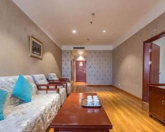 Century Crown Hote - Handan - Living room