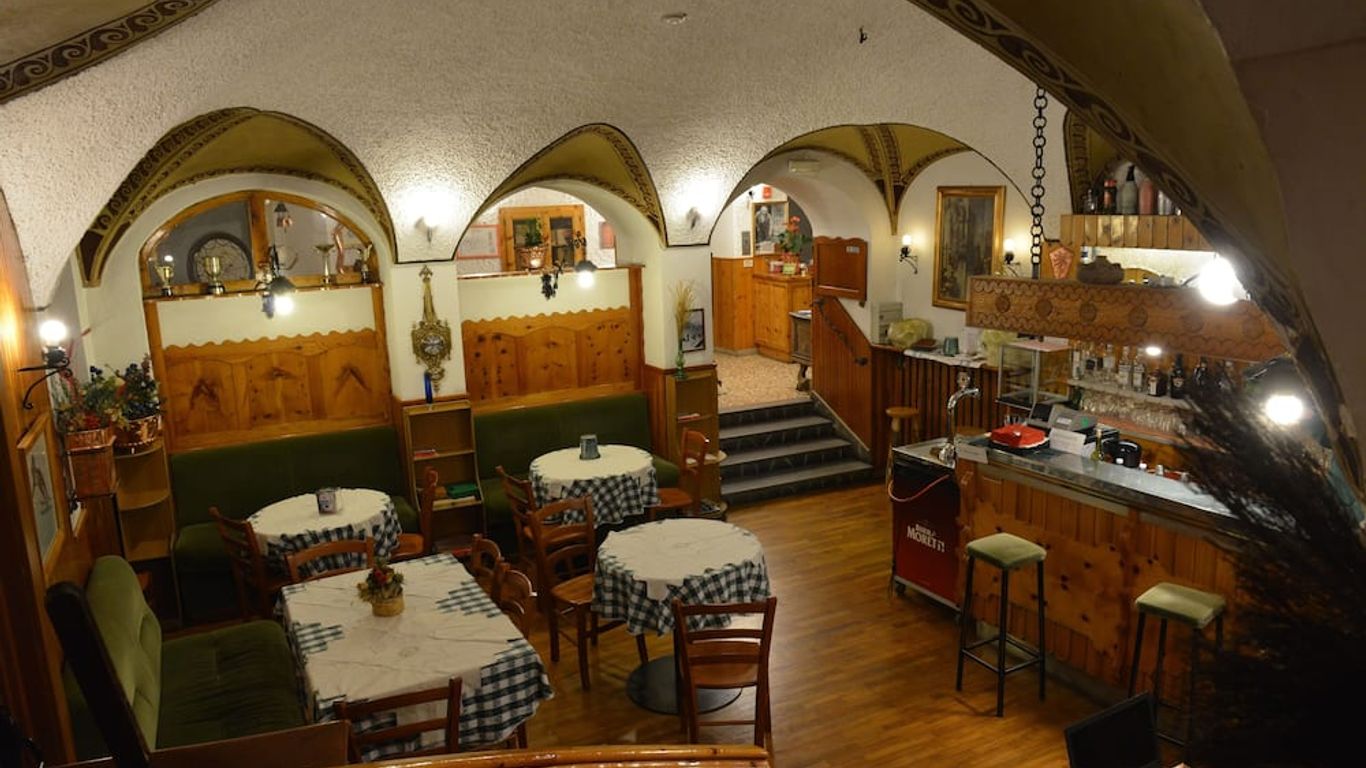 阿爾貝格貓頭鷹飯店