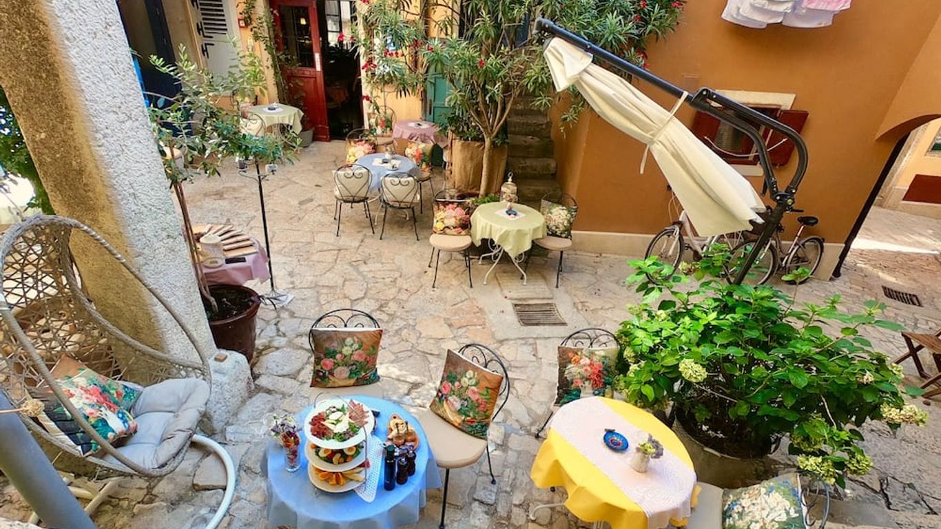 Casa Amando Eco Boutique House