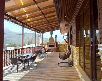 Come & Rest - Stepantsminda - Balkon