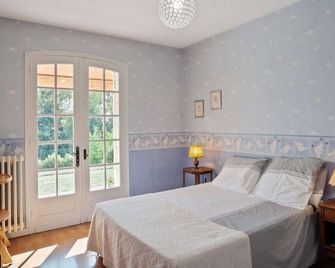 Luxury Villa in Wine Country - Vélines - Habitación