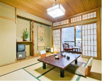 Kadoya - Imabari - Habitación