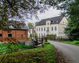 Schönhagener Mühle - Pritzwalk - Будівля