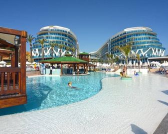 Vikingen Infinity Resort & Spa - Avsallar - Pool