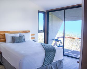 Tres Piedras - Comalapa la Paz - Habitación
