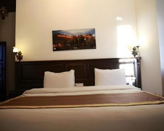 Cheltikov Hotel - Kars - Habitación