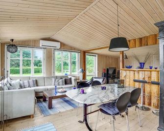 3 bedroom gorgeous home in Vig - Vig - Comedor