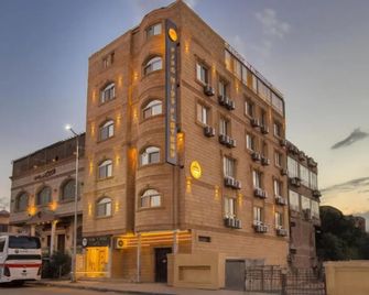 Pyramids Plateau Inn - Guiza - Edificio